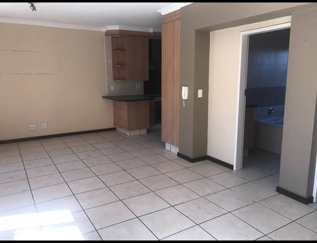 2 BEDROOM TOWNHOUSE SOLD IN MEYERSDAL